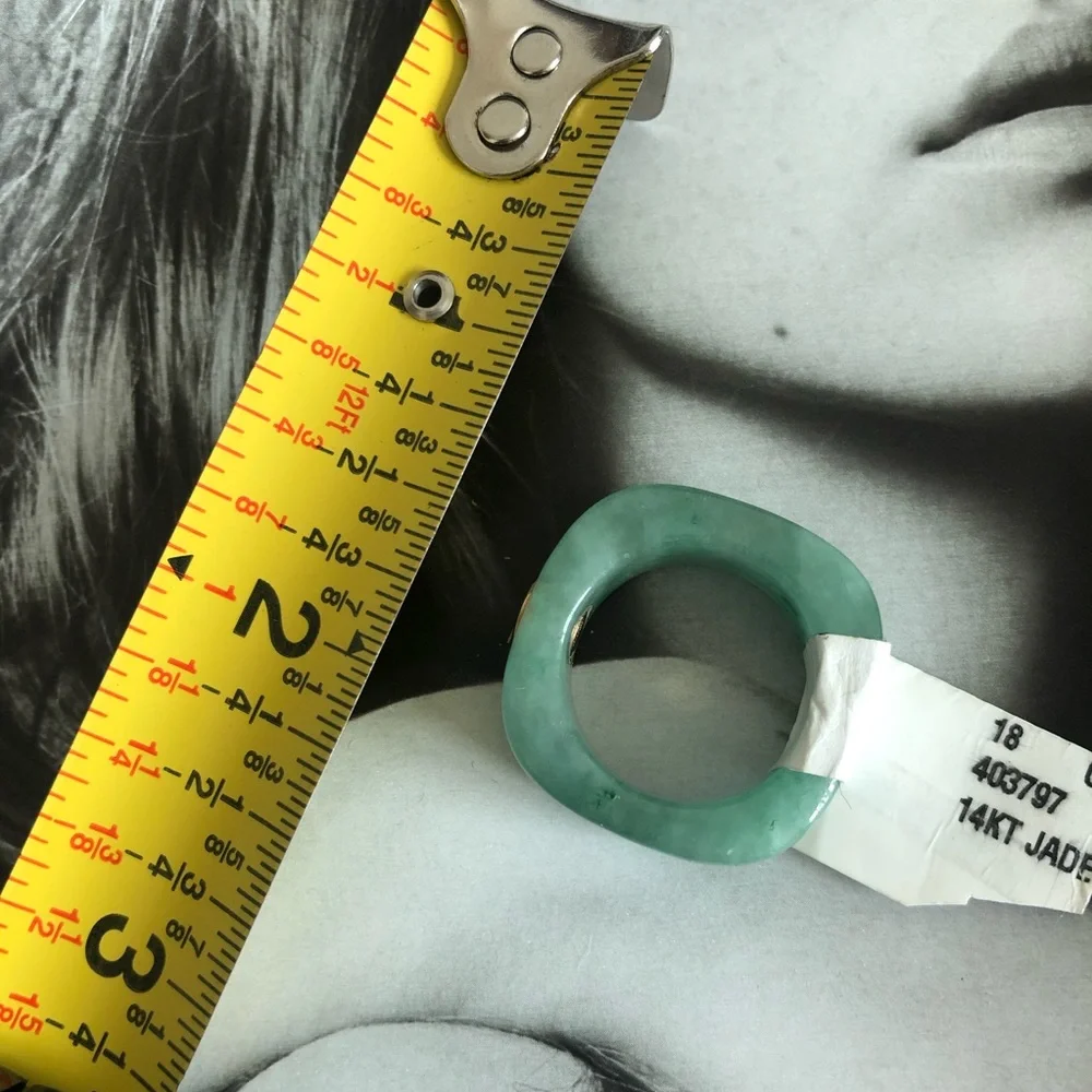 14KT Gold Jade Ring